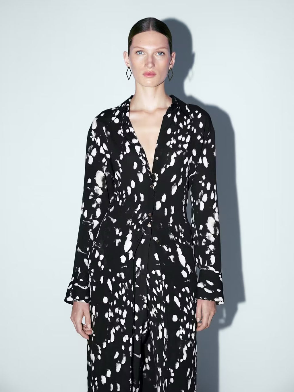 autumn new style new slim fit black and white printed design long long-sleeved dress