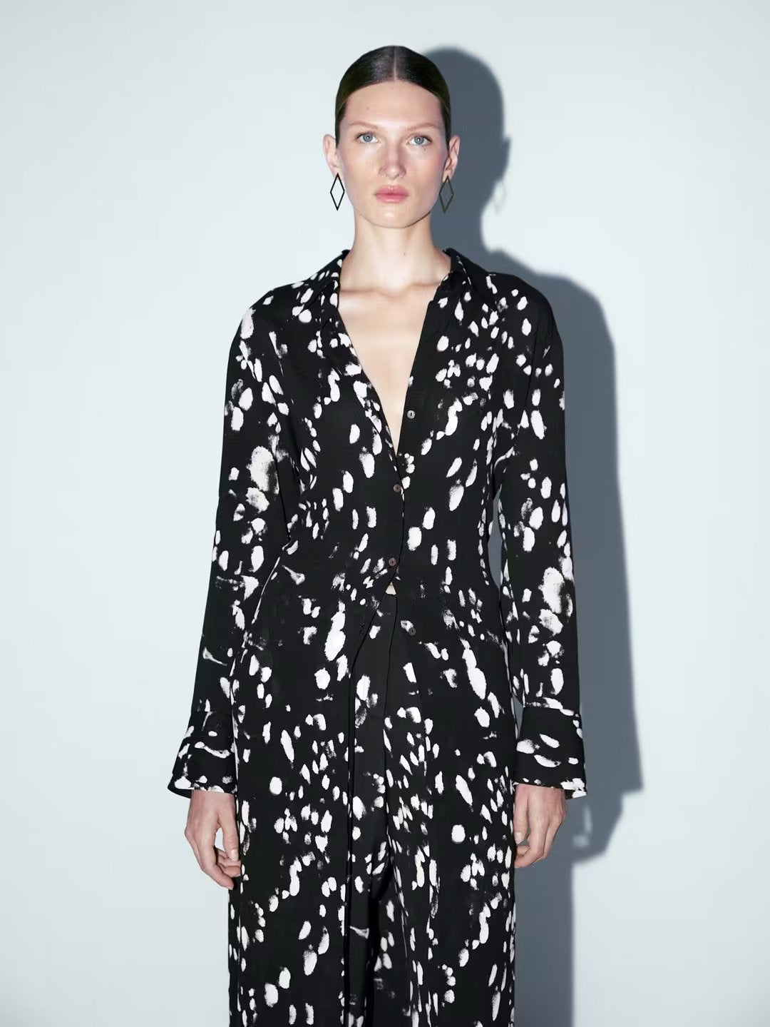 autumn new style new slim fit black and white printed design long long-sleeved dress