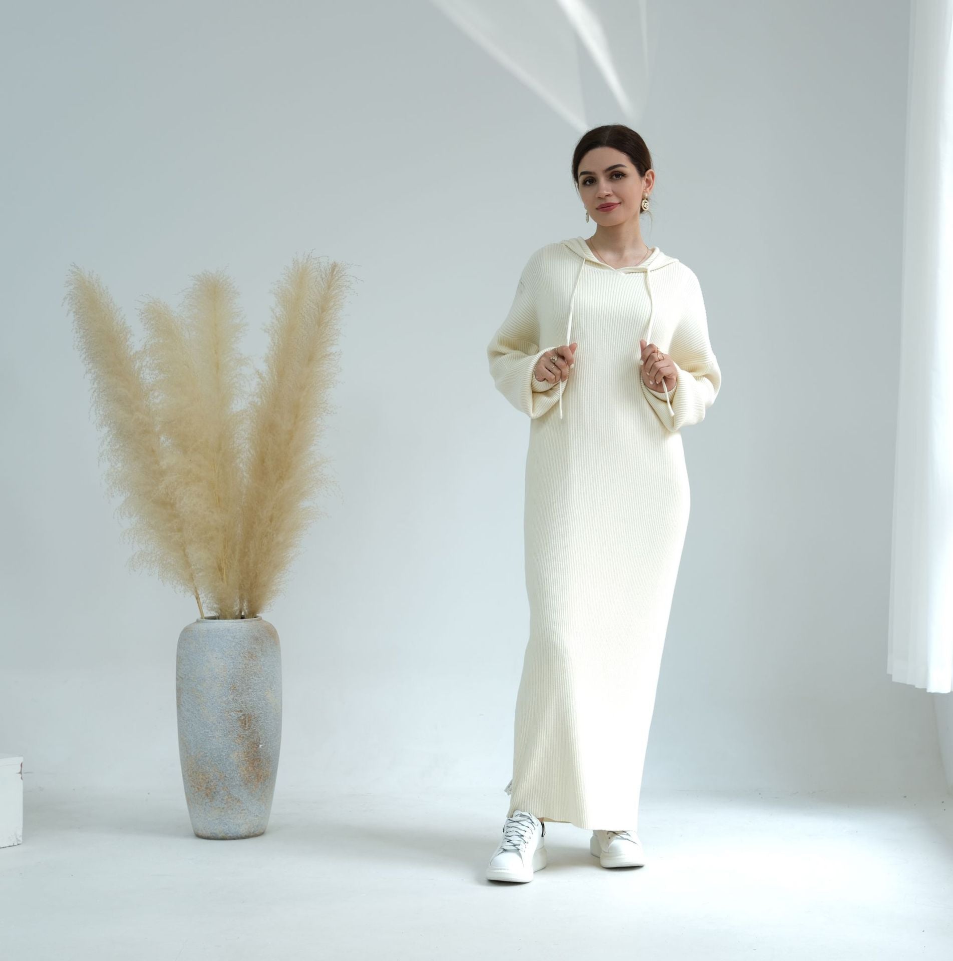 Loriya Dubai Middle East Autumn and Winter thickened knitted loose sweater dress LR668