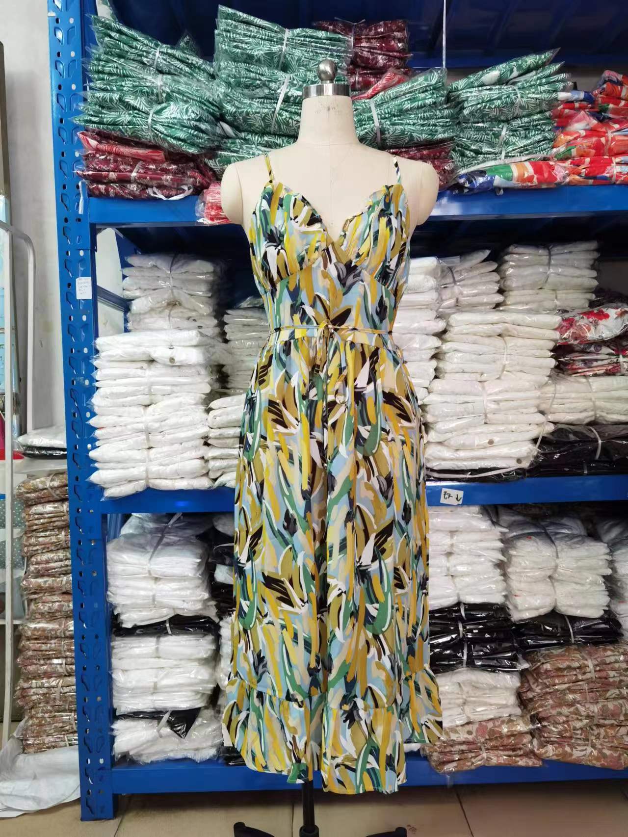 summer new women's print ruffled suspender dress